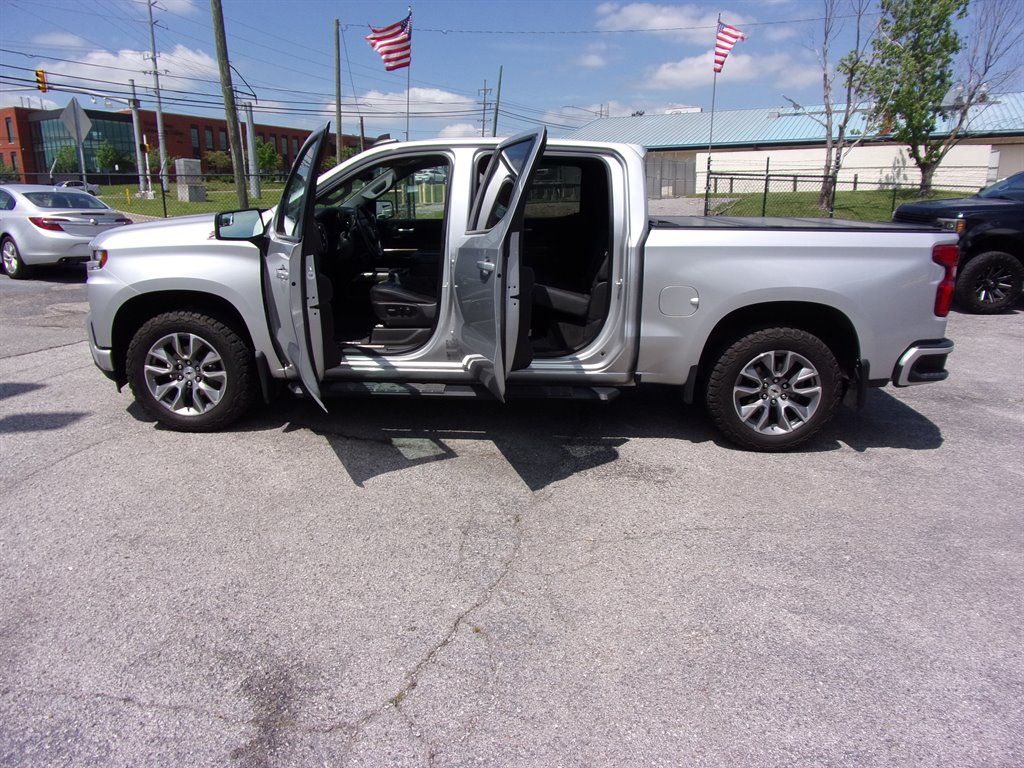 2021 Chevrolet Silverado 1500 Z71 - Image 2
