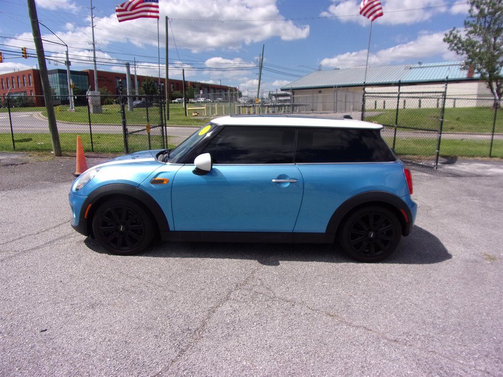 2015 Mini Cooper Base - Image 2